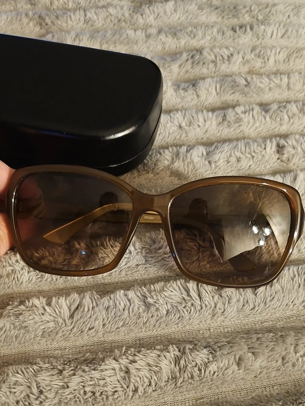 Fendi retail 450